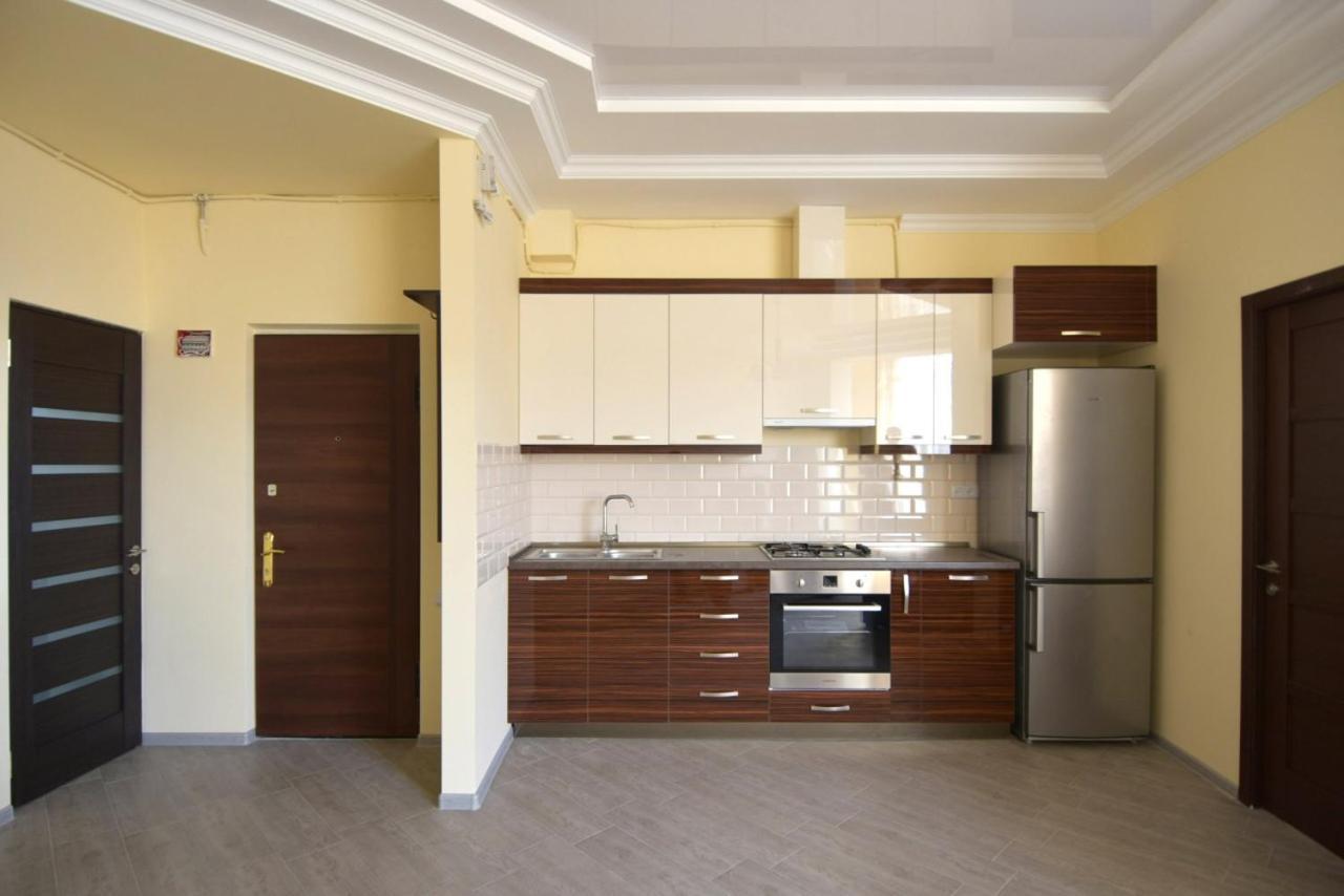 Rent Inn Yerevan On Sakharov Square Exterior photo