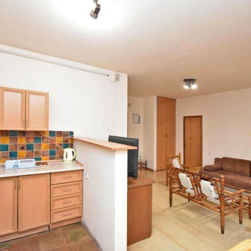 Rent Inn Yerevan On Sakharov Square Exterior photo