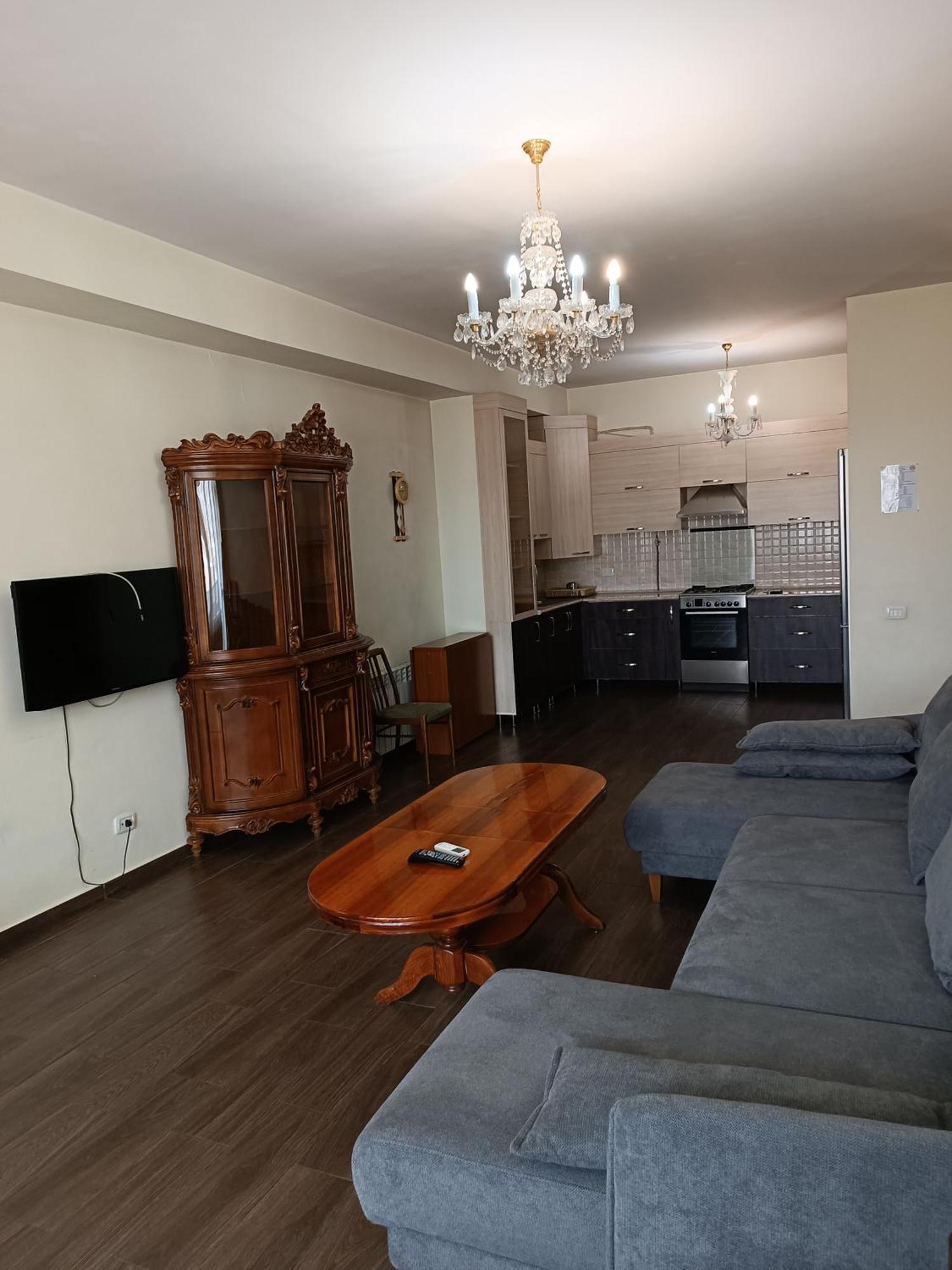 Rent Inn Yerevan On Sakharov Square Exterior photo