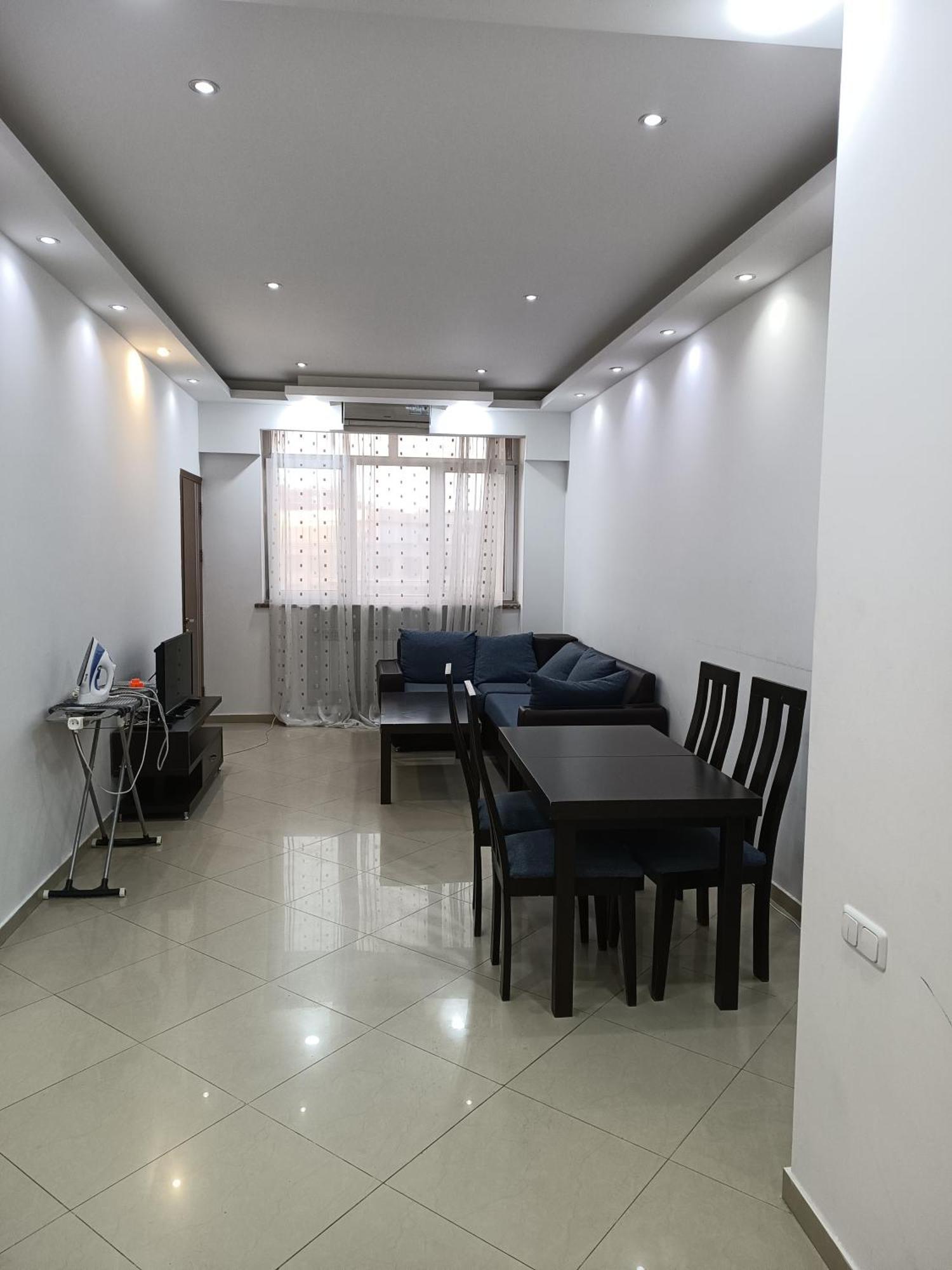 Rent Inn Yerevan On Sakharov Square Exterior photo